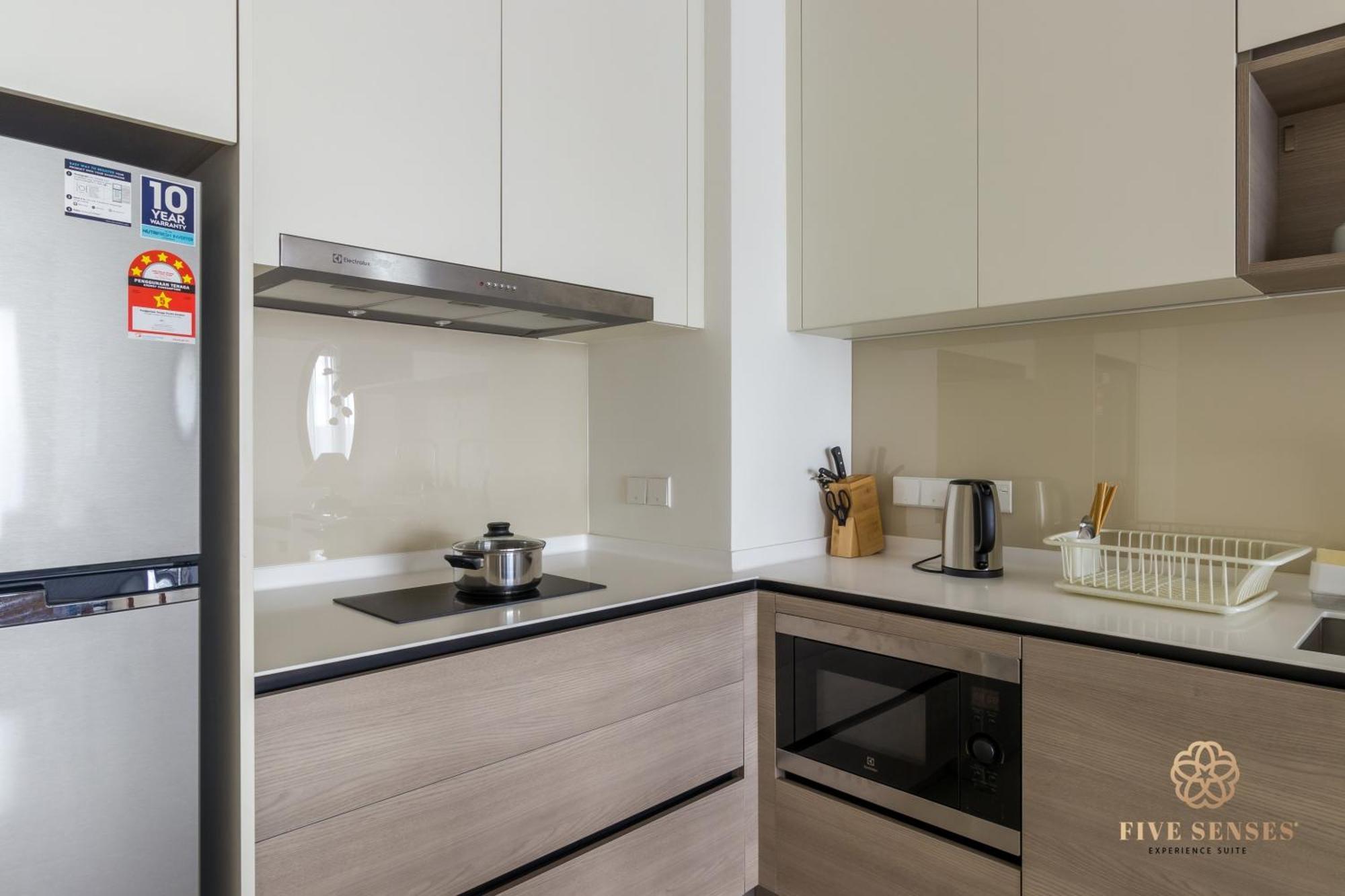 Viia Residences Kuala Lumpur, Five Senses Δωμάτιο φωτογραφία